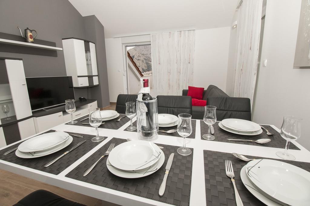 Lct Apartment Laura Omis Ngoại thất bức ảnh